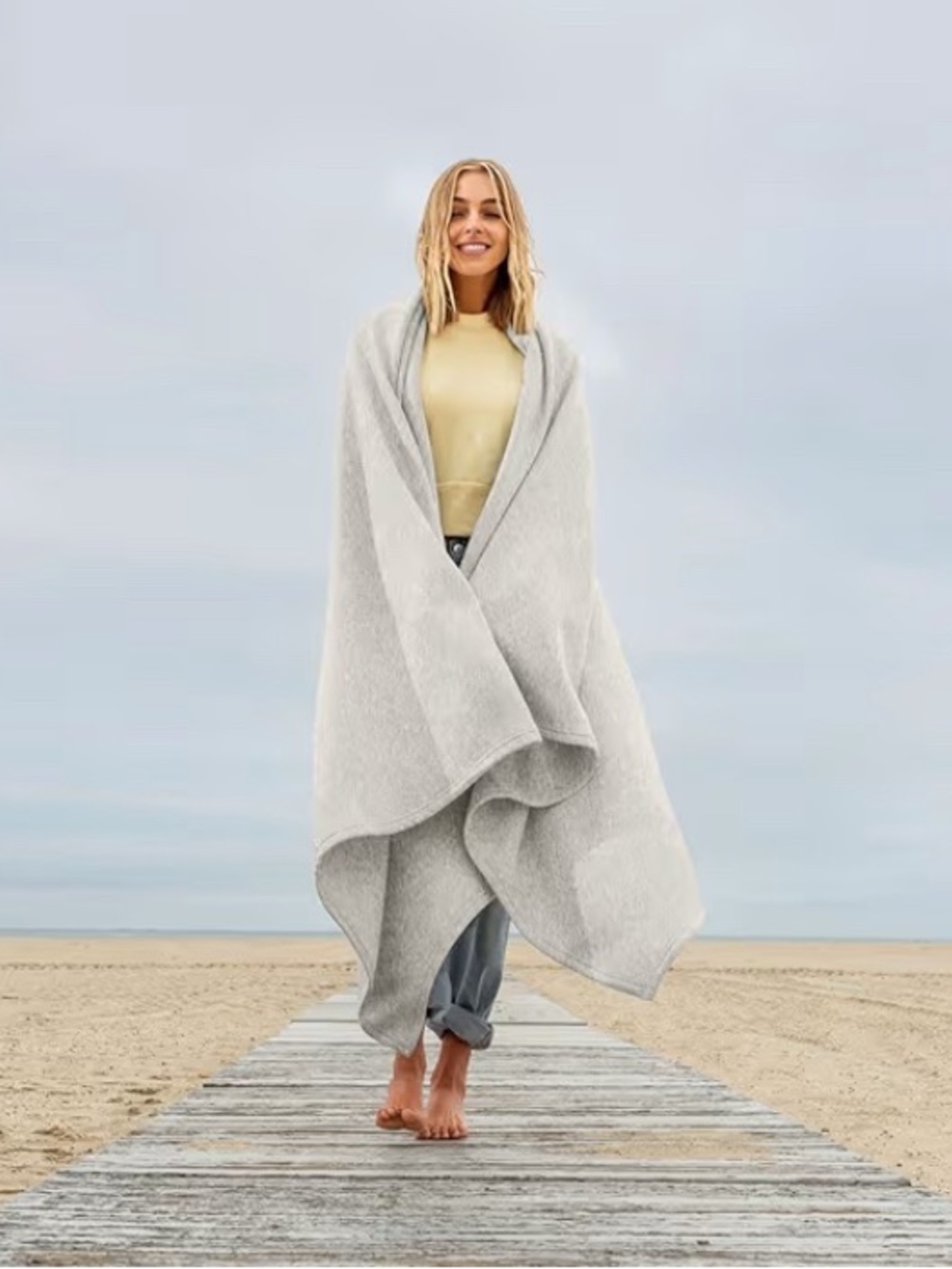 MV Sport MV Sport Lightweight Sweatshirt Blanket Throw